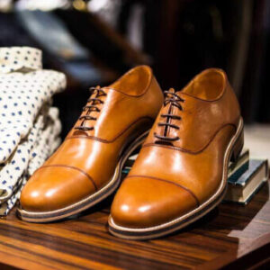 Man's Footware